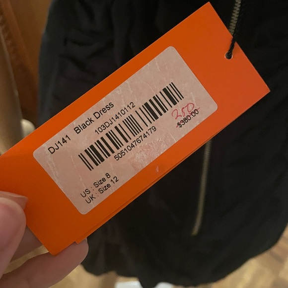 NWT black silk Karen Millen dress, US size 8 - Picture 10 of 10